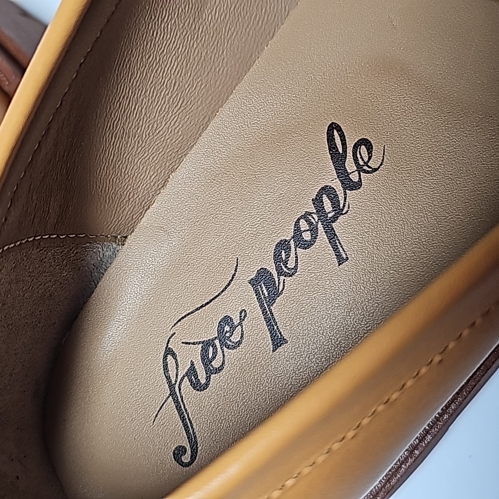 NWOT Free People Lyra Brown Leather Platform Penny Loafer Sz 41 Lug Sole Slip On - Picture 14 of 16